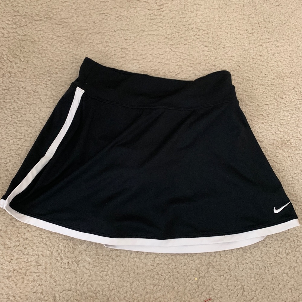 NIKE tennis skirt